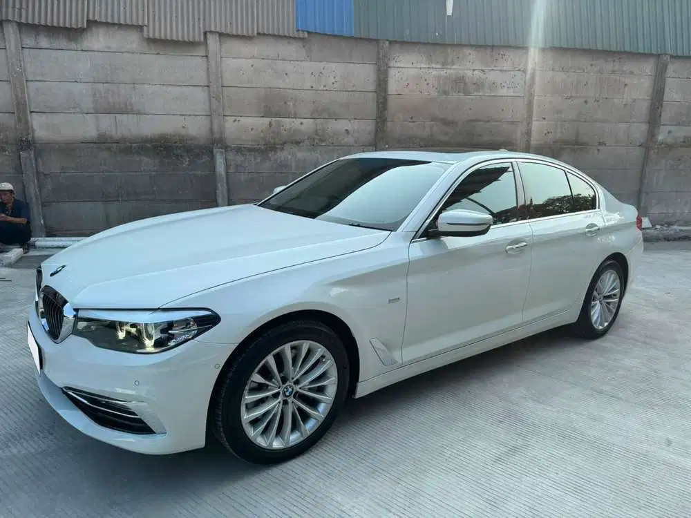 BMW 530i 2019 Bensin
