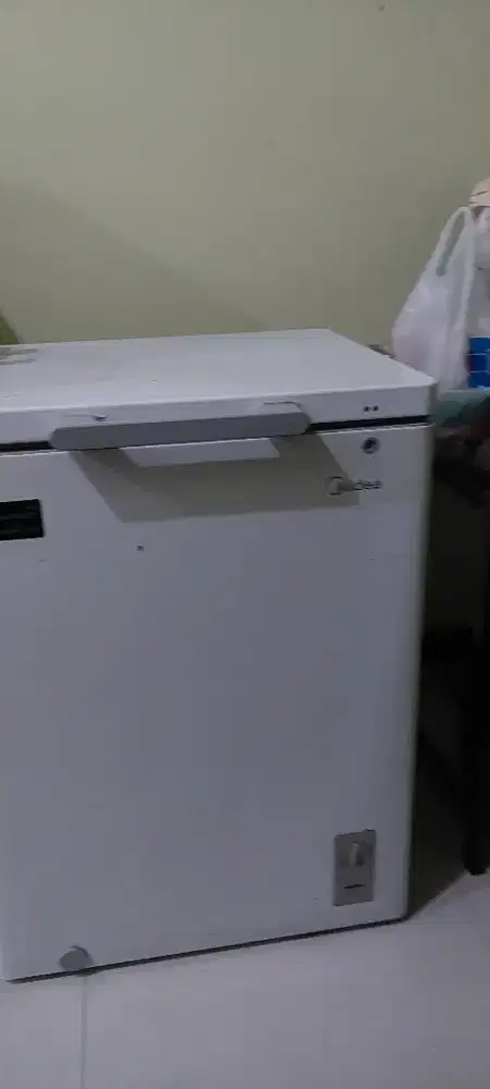 Freezer MIDEA 142L