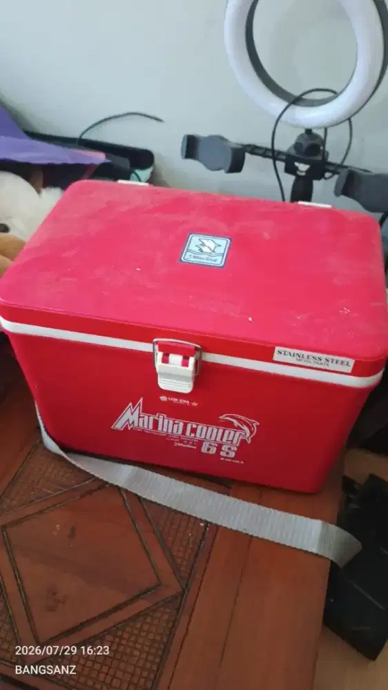 box penyimpanan es