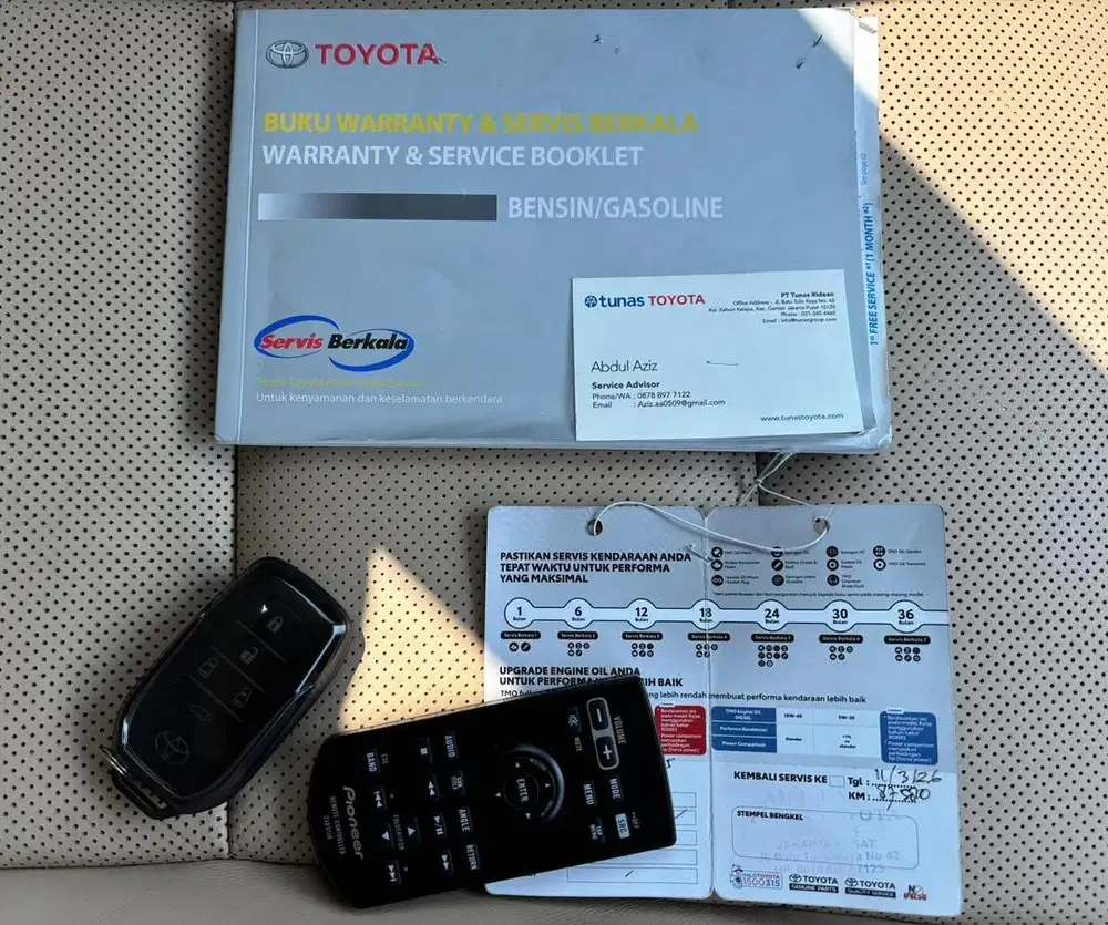 Toyota Alphard 2.5 G ATPM 2015 Automatic ( Hitam Metalik )