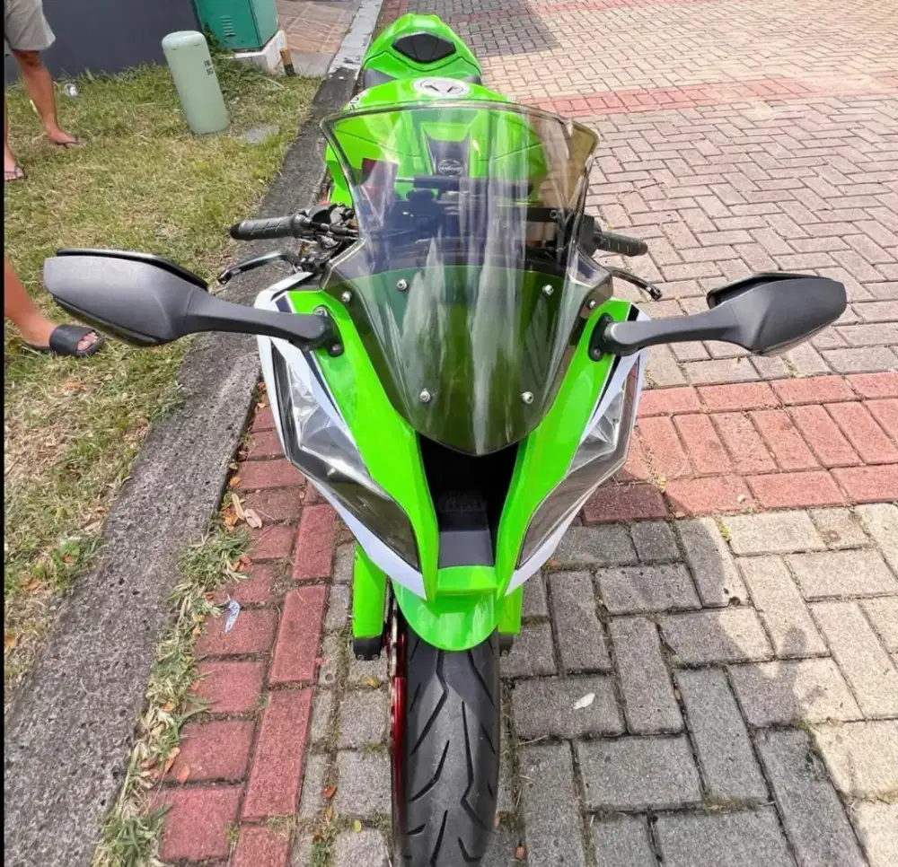motor zx10r aniv