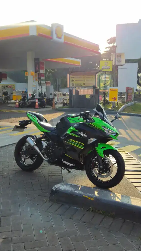 Kawasaki New Ninja 250 2019 KRT ABS Keyless