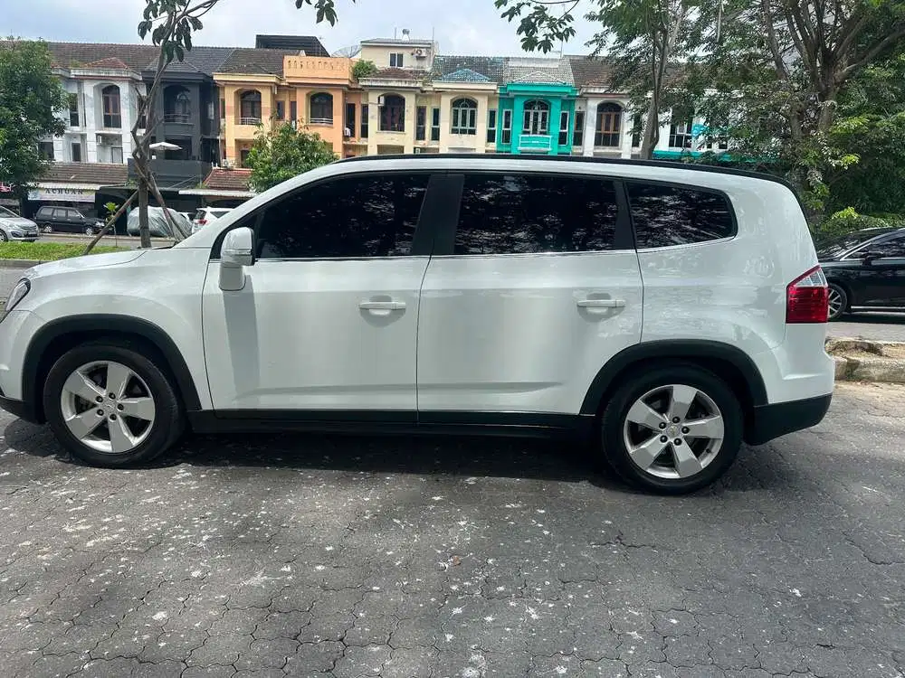 Chevrolet Orlando 2015 Bensin
