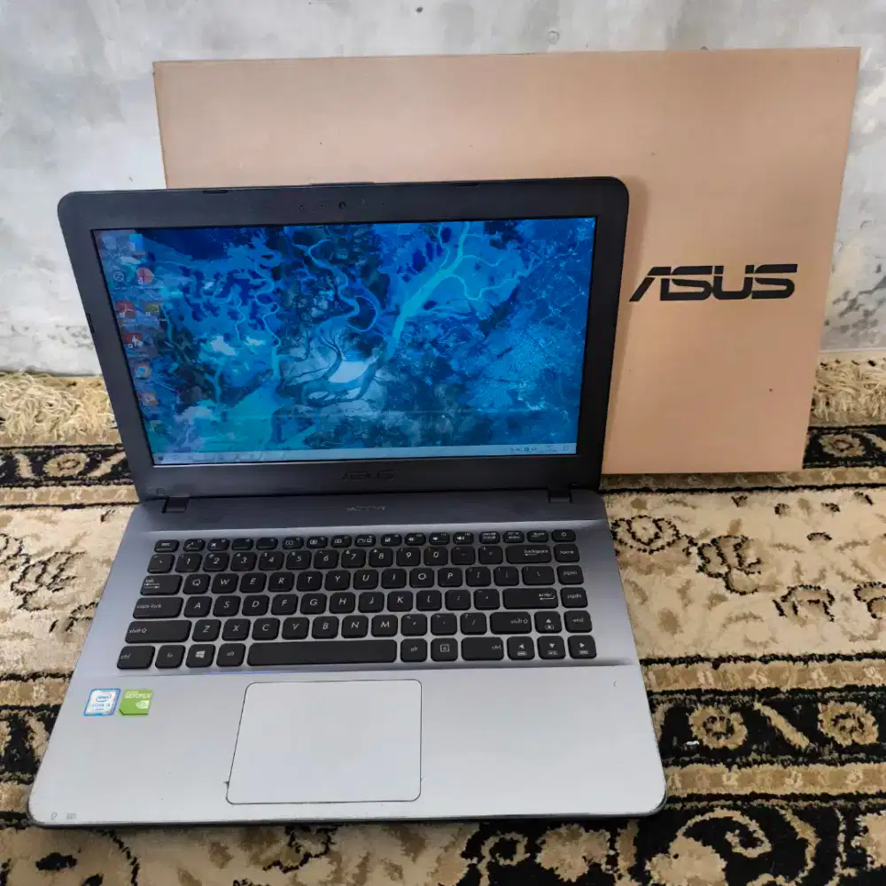 LaptopASUS X441U Core i3 RAM 8GB SSD + HDD NVIDIA Fullset Siap Pakai