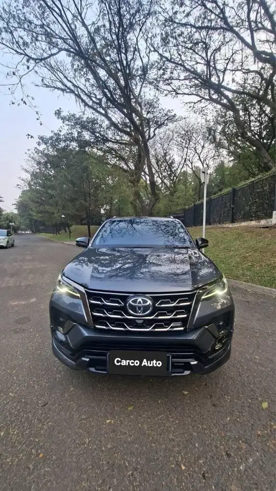 Toyota Fortuner VRZ 2.8L GR Sport 2022 Low Km Tgn Pertama