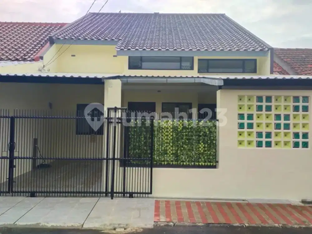 Rumah Rapi Siap Huni Dekat Pasar Modern Akses Tol BSD