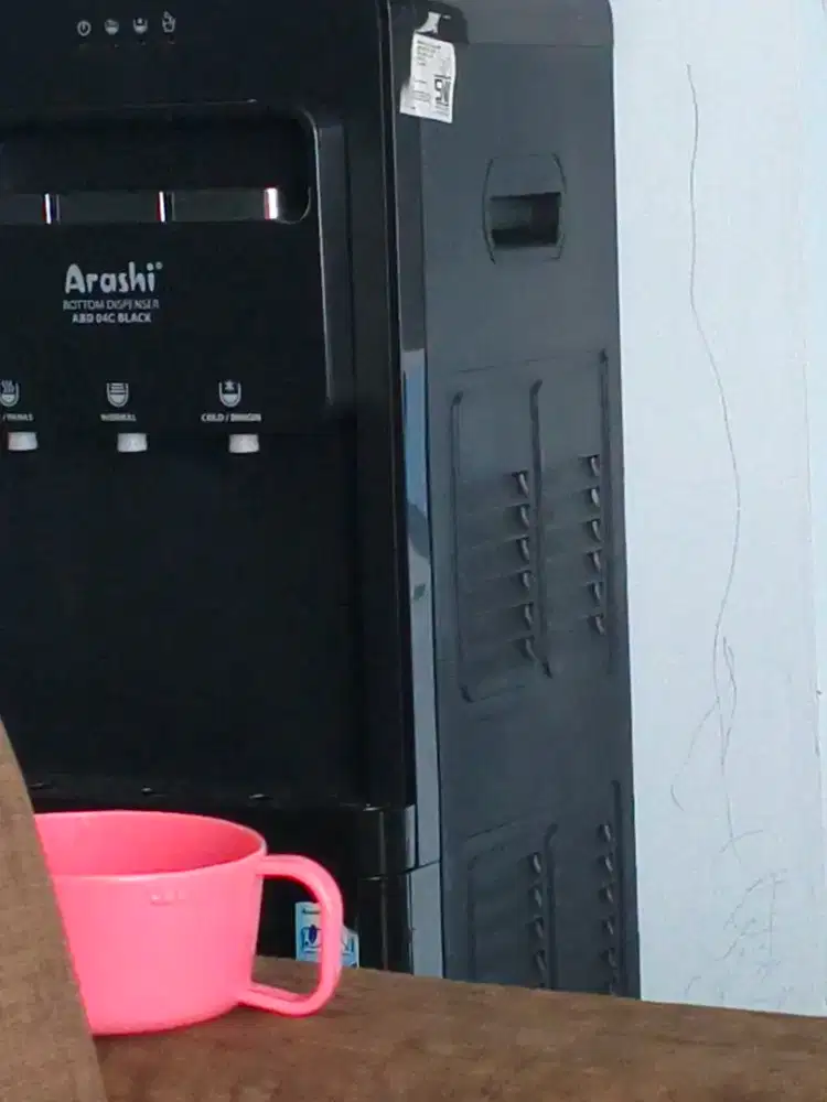 Dispenser arashi