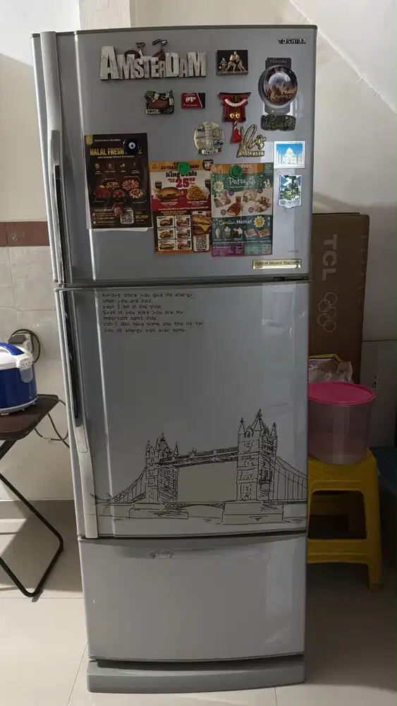 Toshiba 3 pintu
