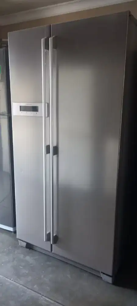 kulkas side by side elektrolux