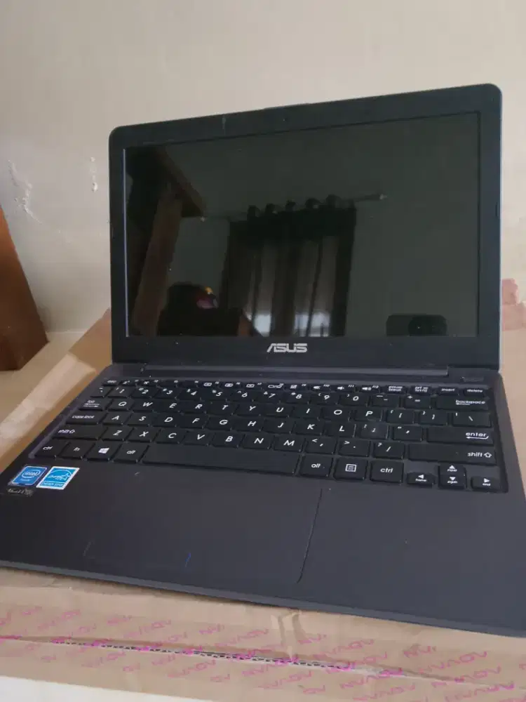 Note Book Asus Bekas