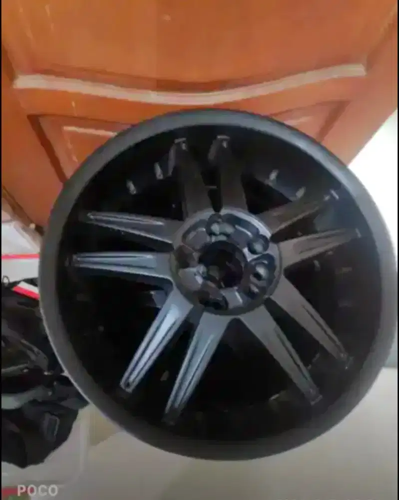 4 VELG R17 TAPAK LEBAR HITAM DOP