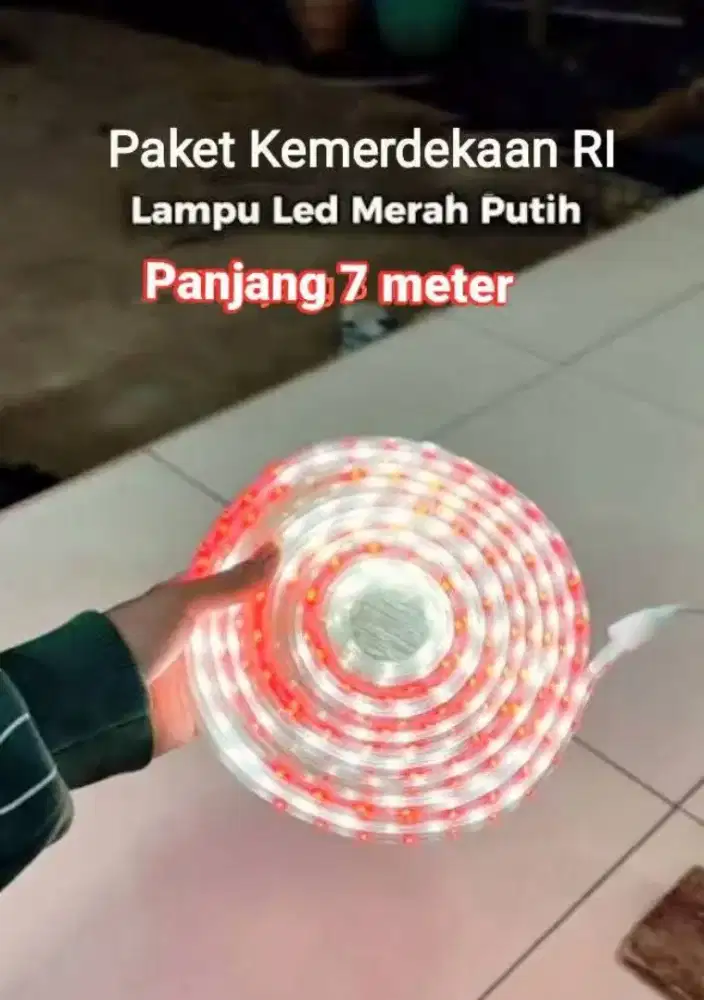 Lampu LED Merah Putih