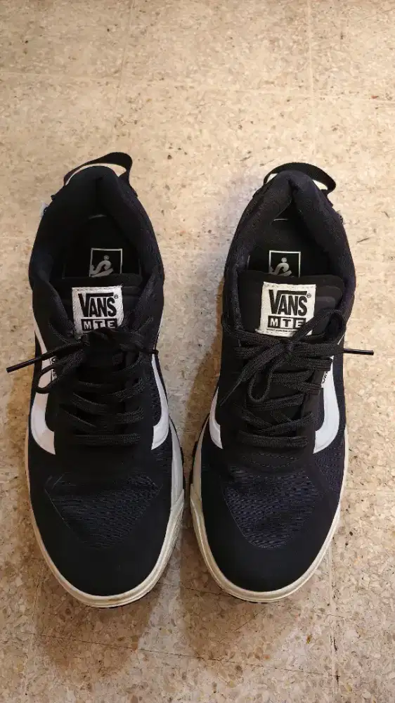 Sepatu Vans MTE crosspath original
