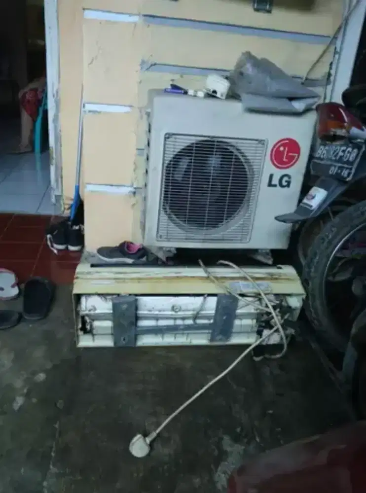 Menerima AC seken dingin & rusak