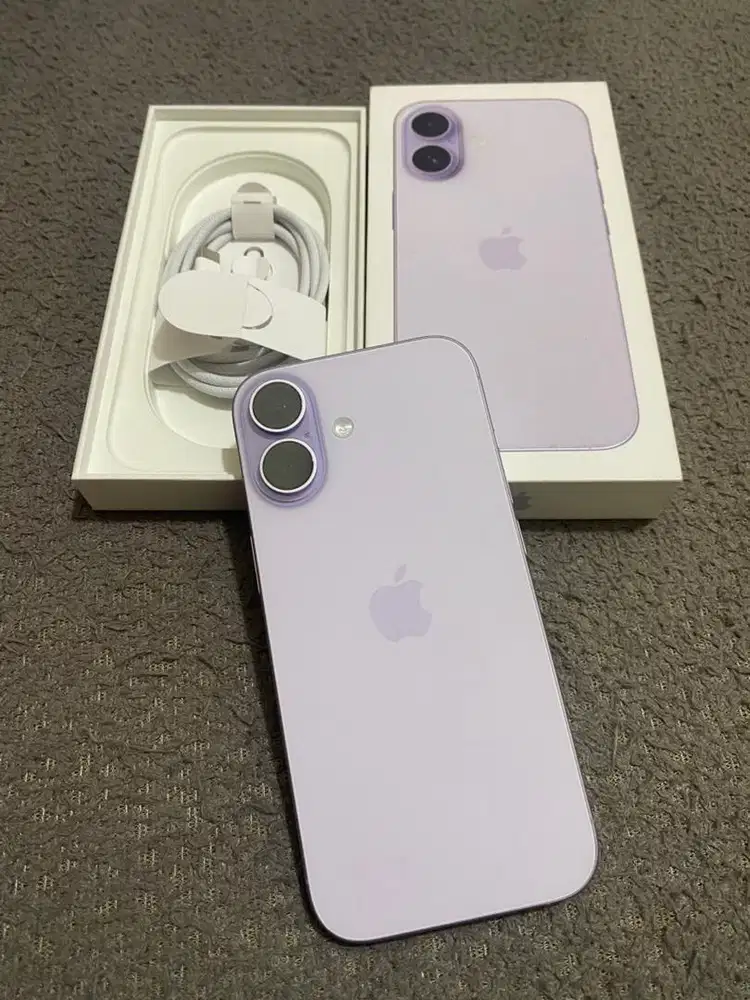 Di Jual  Iphone 17 256 GB iBox Lavender Garansi ON April 2027