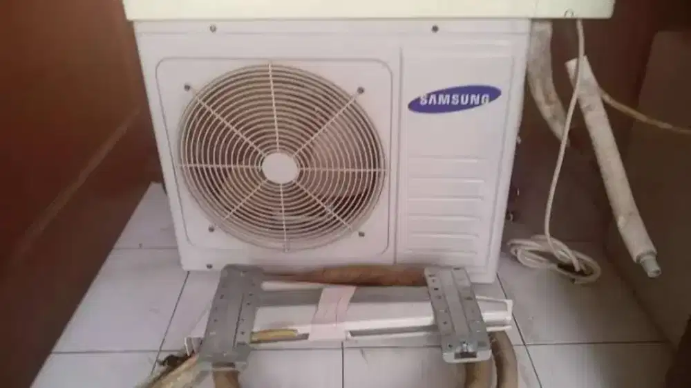 Menerima AC bekas dingin & rusak