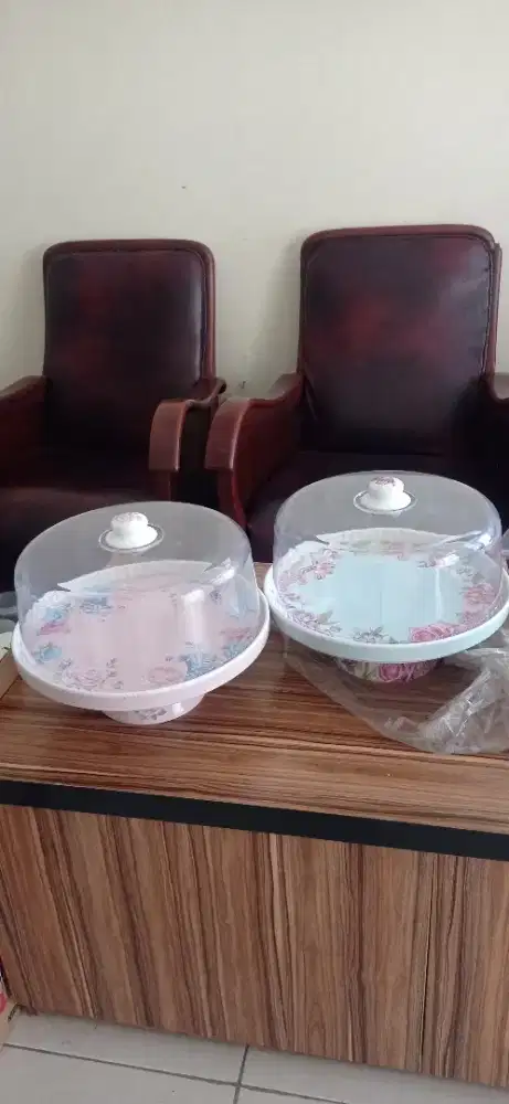 Tempat kue keramik