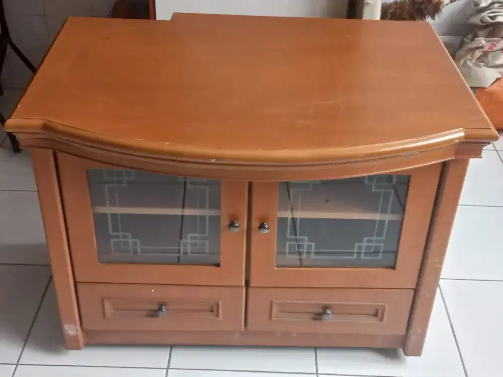 Meja / Rak TV Temphan