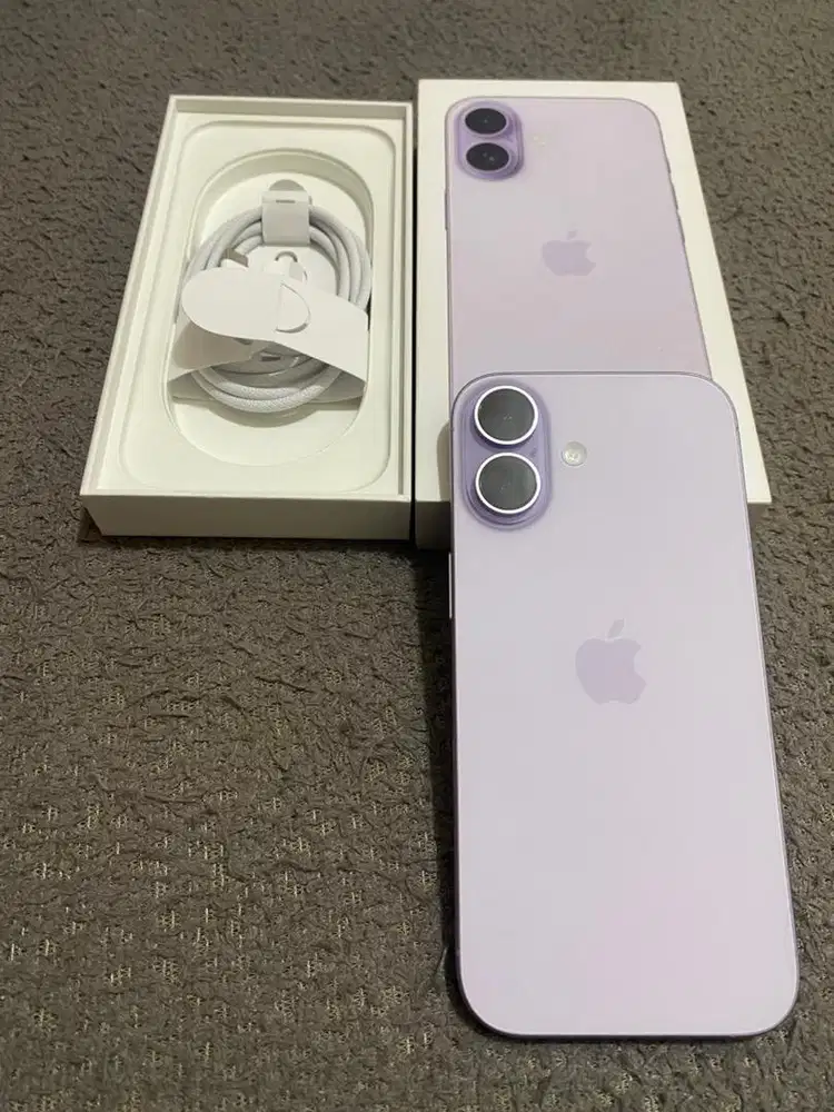 Di Jual  Iphone 17 256 GB iBox Lavender Garansi ON April 2027
