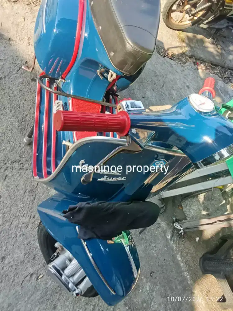 Vespa super 150