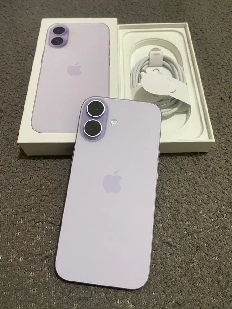 Di Jual  Iphone 17 256 GB iBox Lavender Garansi ON April 2027