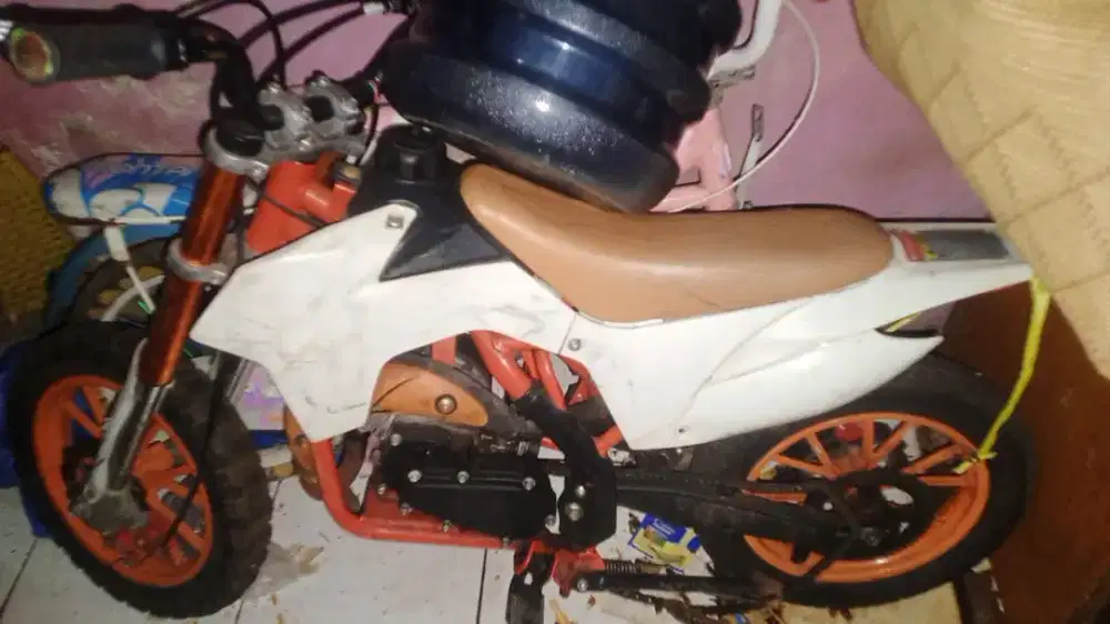 Motor Lenka anak second