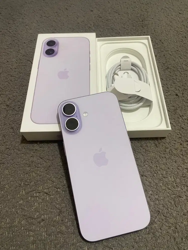 Di Jual  Iphone 17 256 GB iBox Lavender Garansi ON April 2027