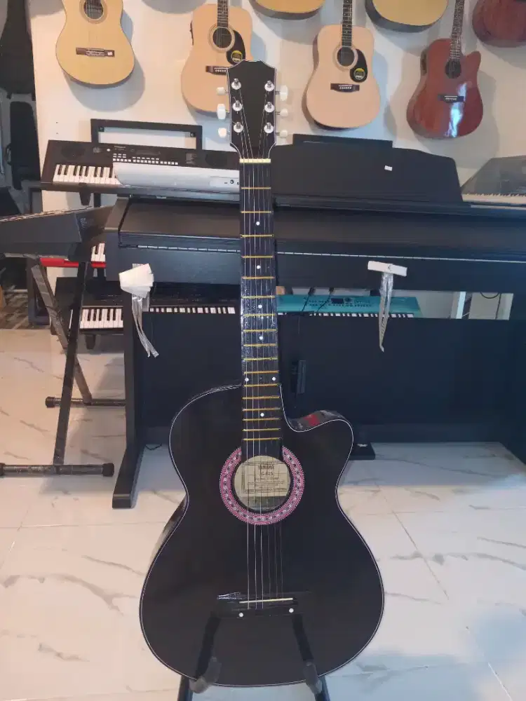 GITAR AKUSTIK PEMULA
