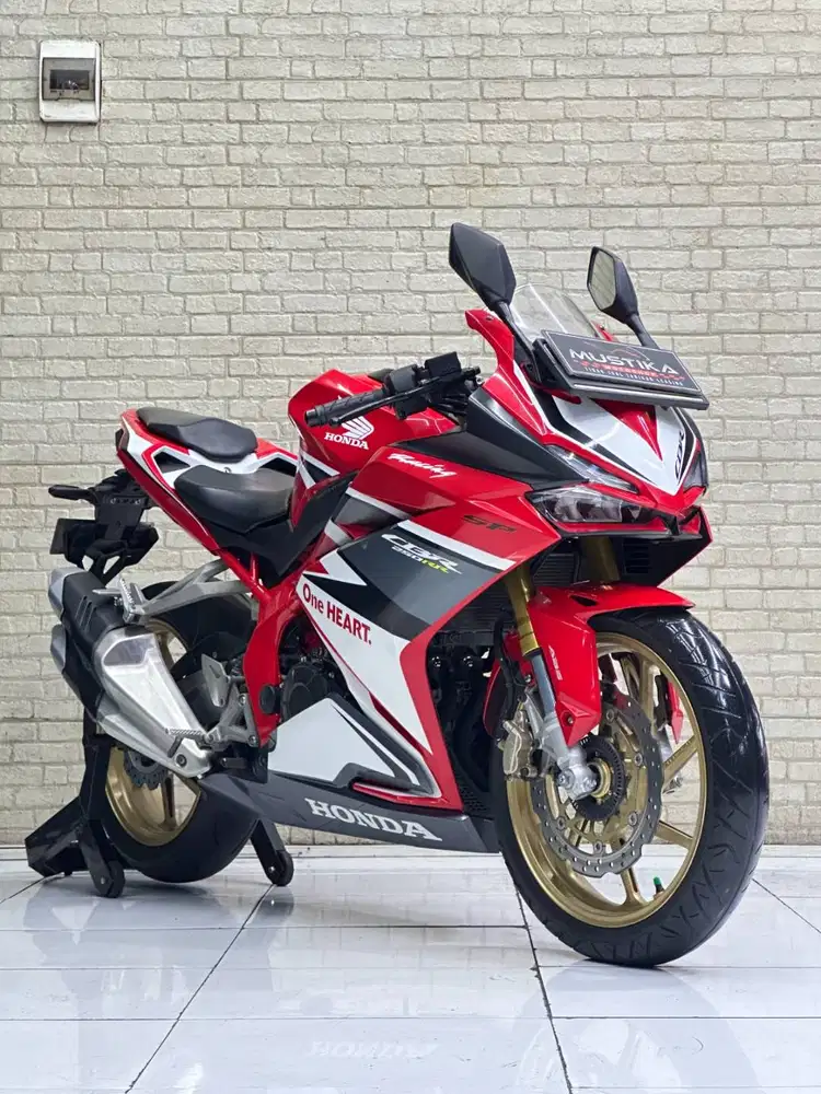KONDISI ISTIMEWA‼️ Honda CBR250RR 2021 Plat L