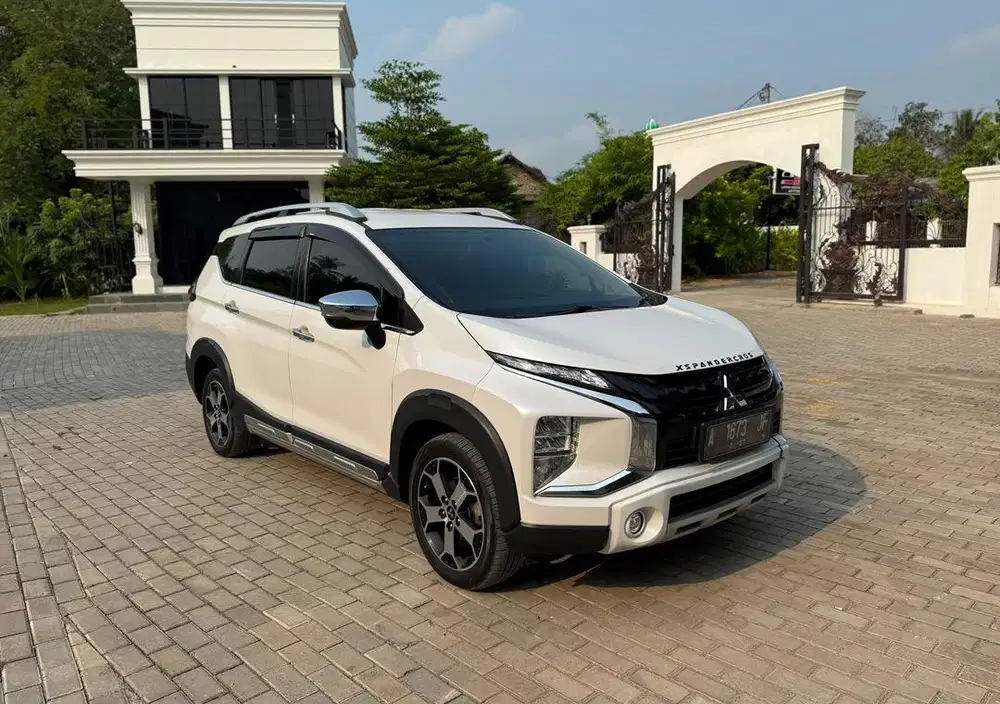 XPANDER CROSS PREMIUM PACKAGE MATIC 2021