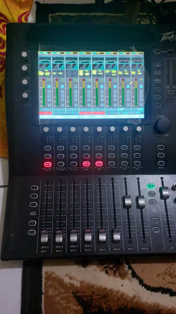 Mixer audio digital peavy 24 channel