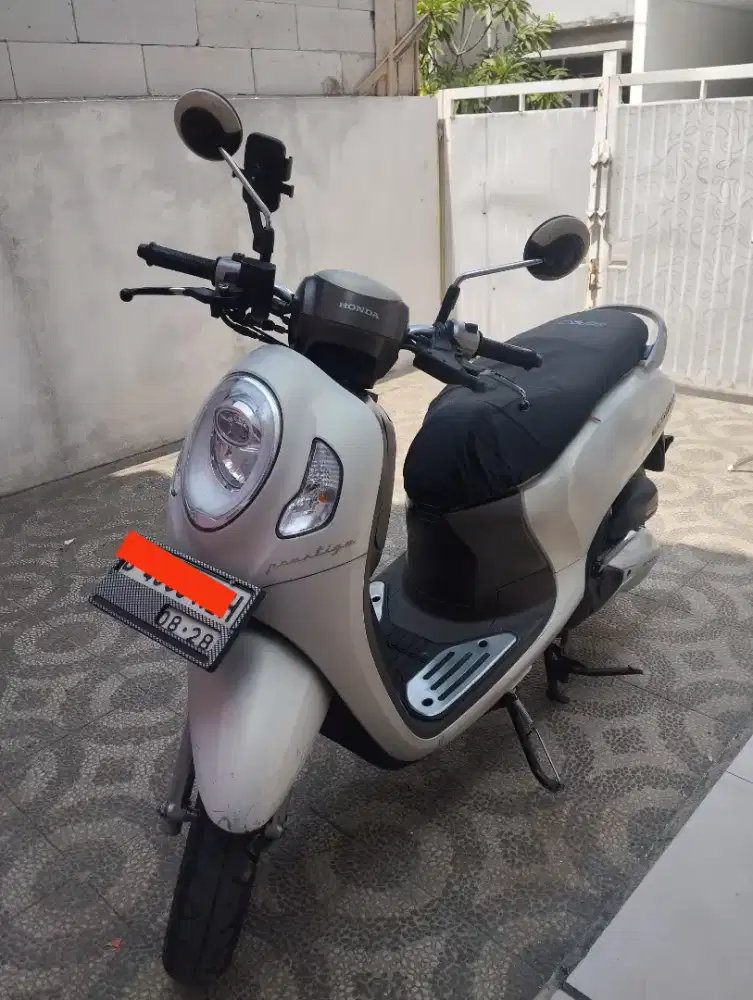 Di jual Scoopy 2023