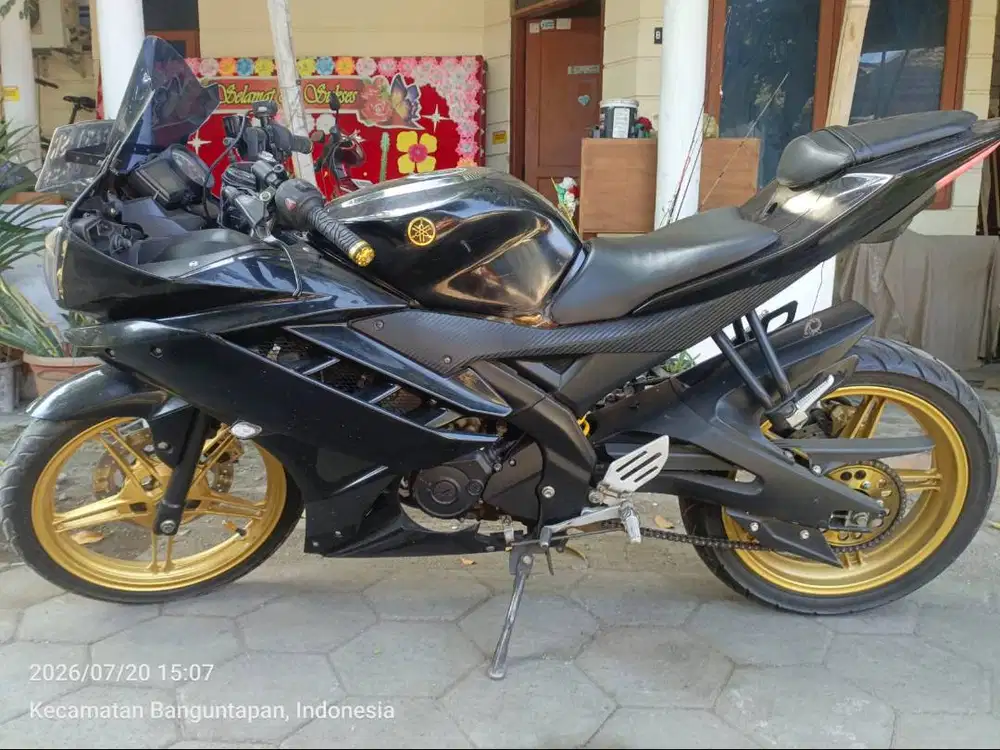 Dijual BU Yamaha R15 V2 th 2012 AB Kota, 9,5jt nego tipis