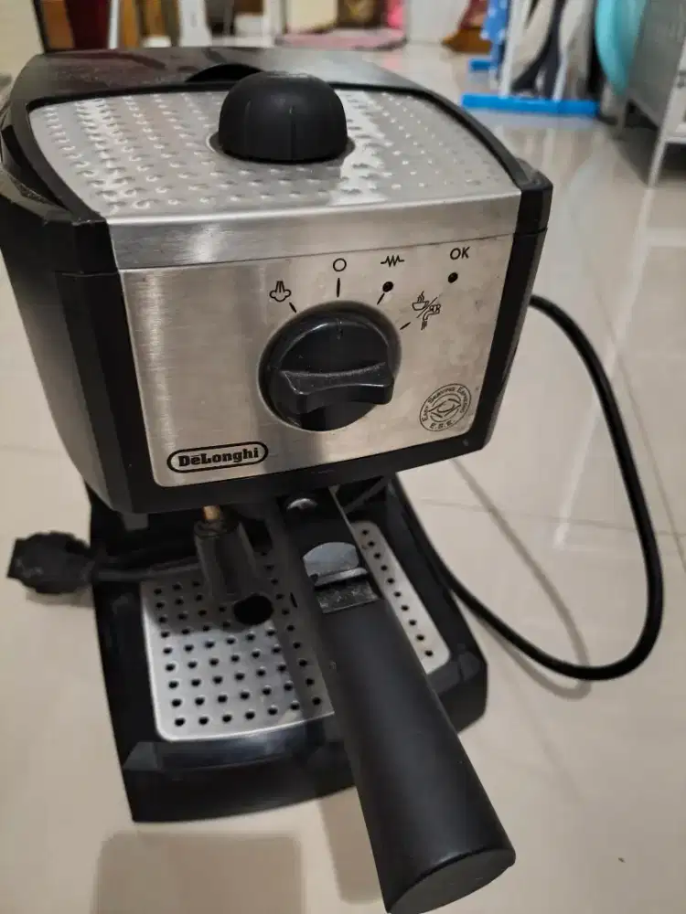 Mesin Kopi Delonghi EC155