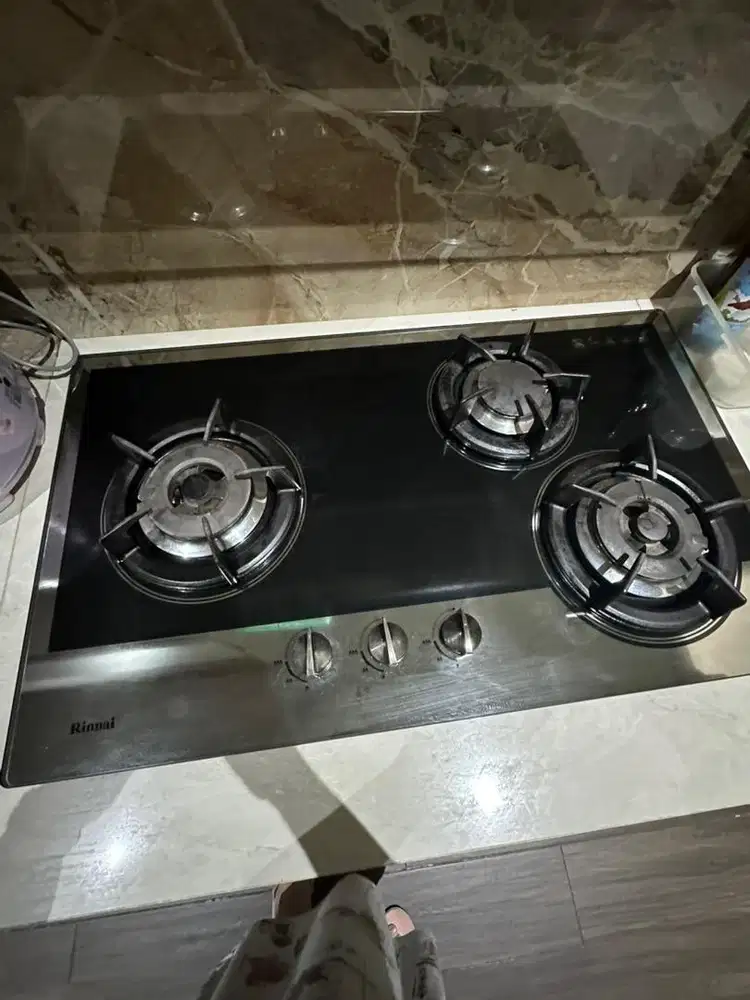 Kompor tanam rinnai 3 tungku kaca