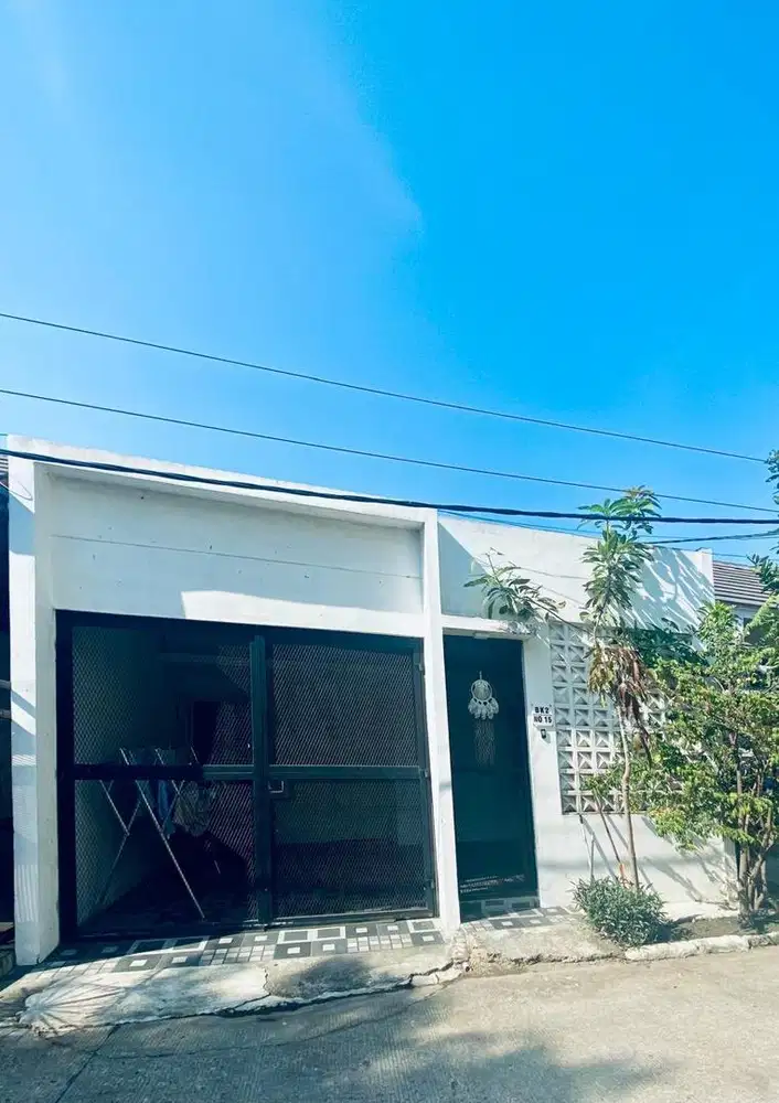 Disewakan Rumah Murah di Darmawangsa Residence