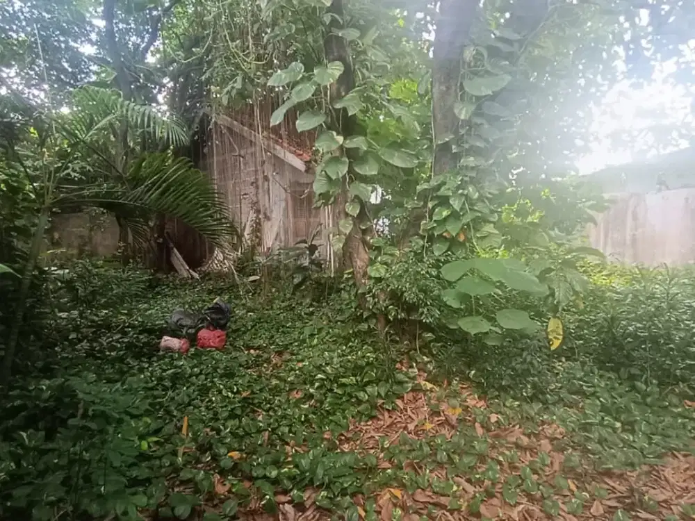 Tanah Dijual Lokasi Strategis - Lebak Bulus