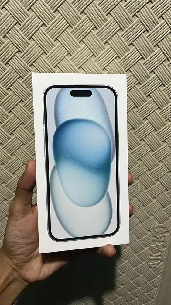 IPHONE 15 128GB GARANSI RESMI NEW SEGEL IBOX