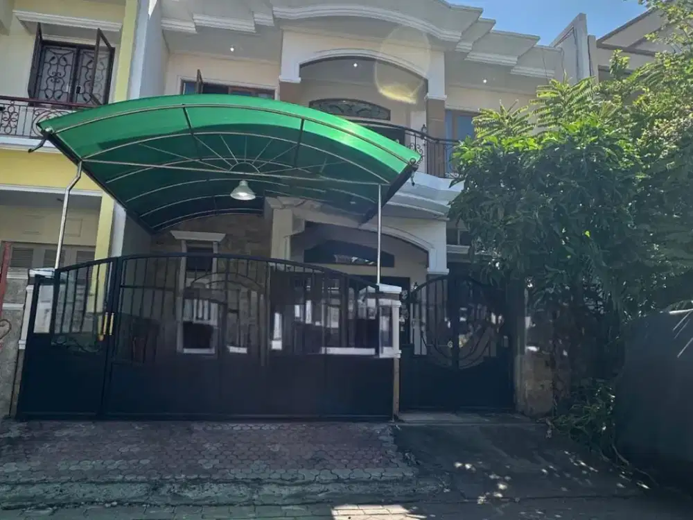 HOUSE FOR RENT! Rumah Taman Mutiara, Pakuwon City - Bangunan 2 Lantai