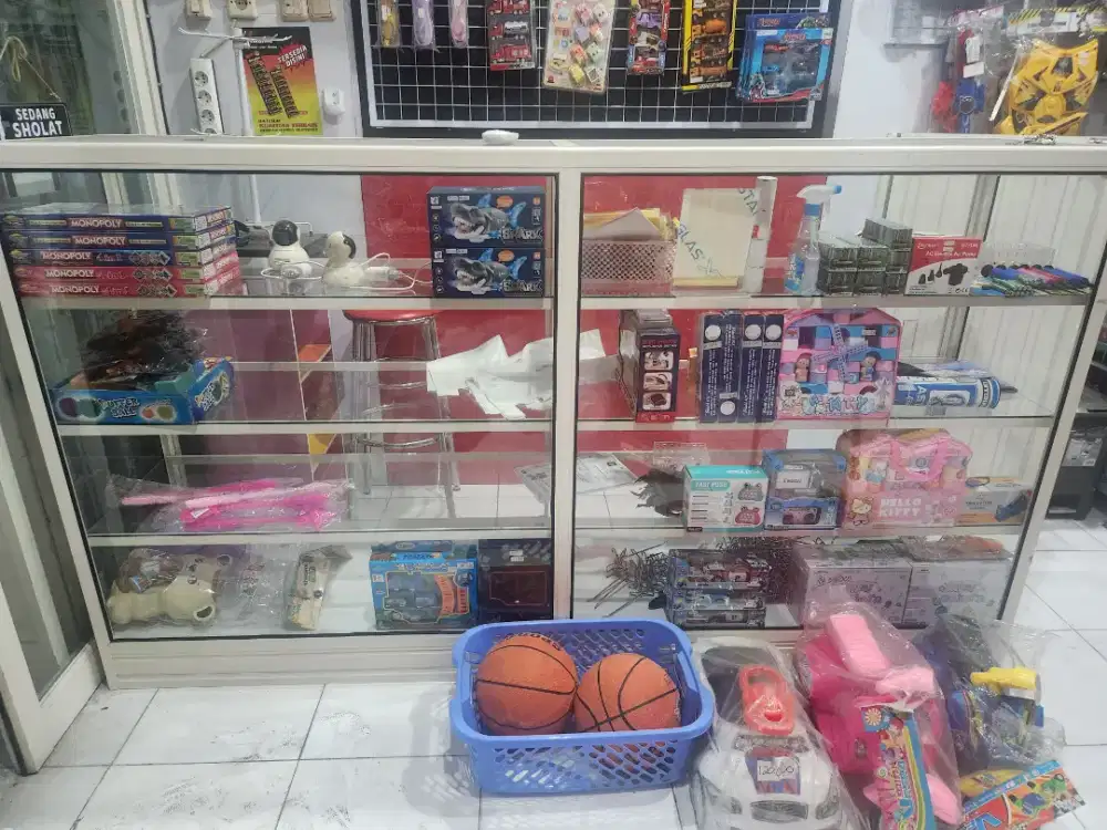 Etalase bekas murah besar