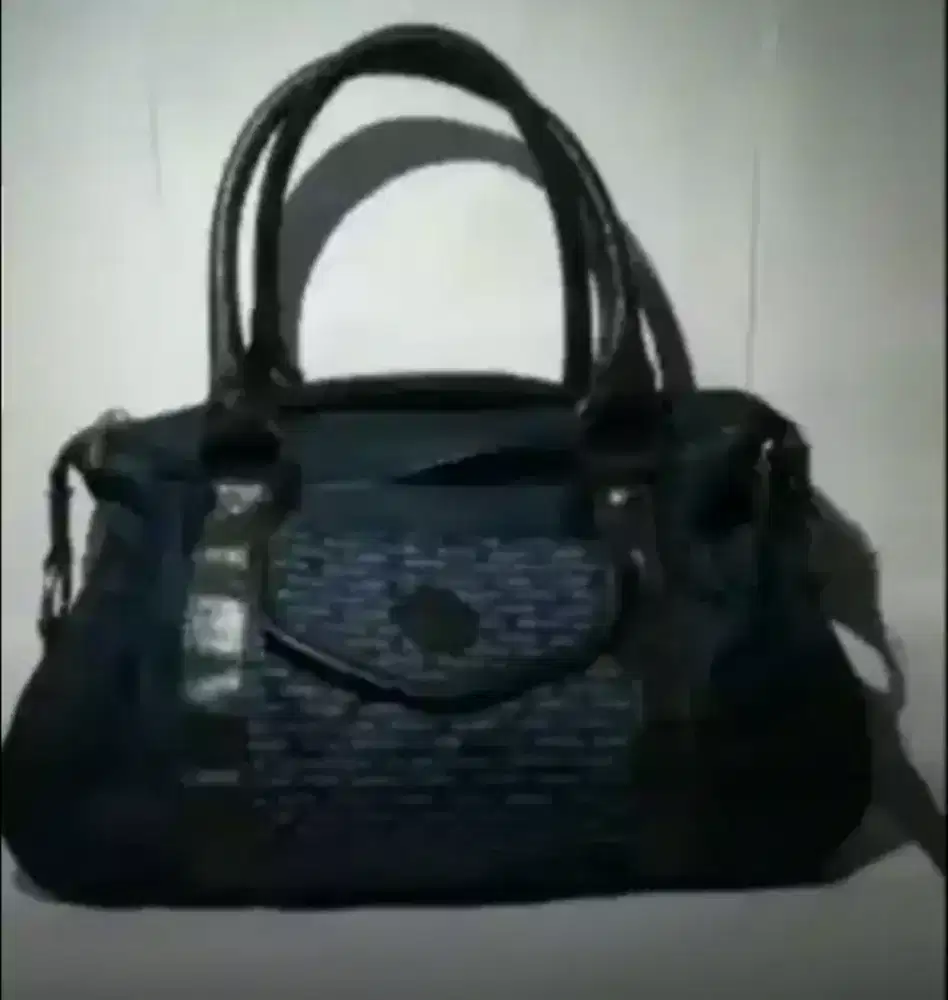 Sling Bag
ICINOO