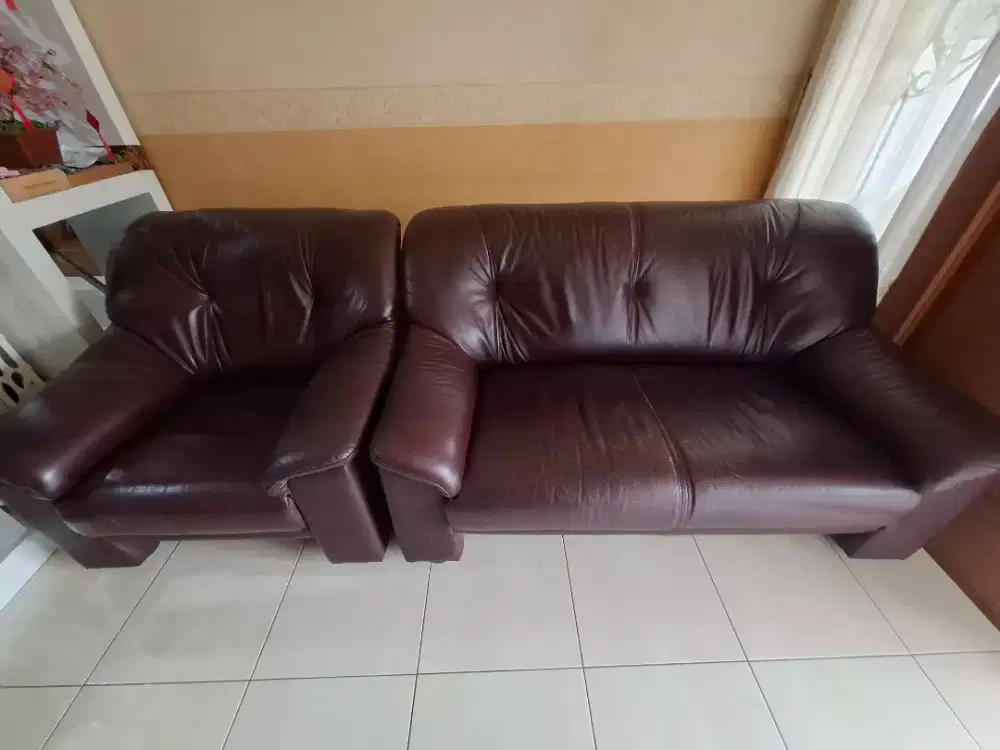 Dijual Sofa 2+1