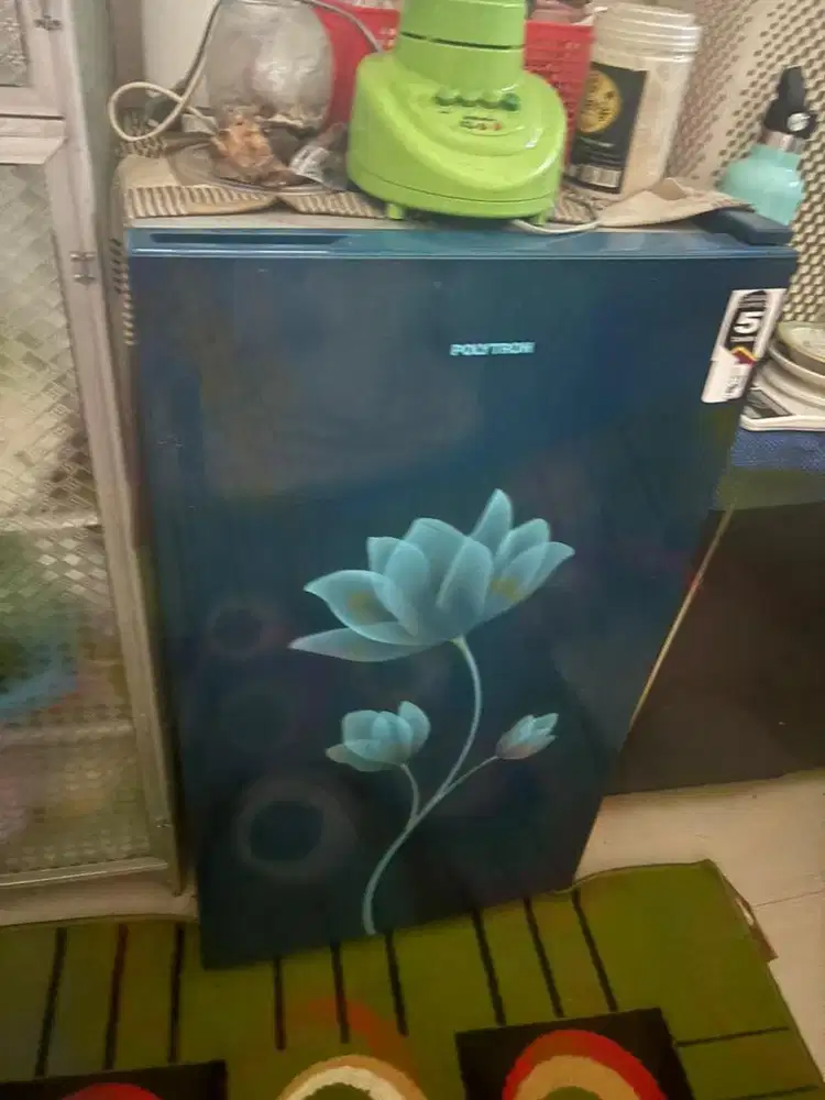 Kulkas polytron 1 pintu