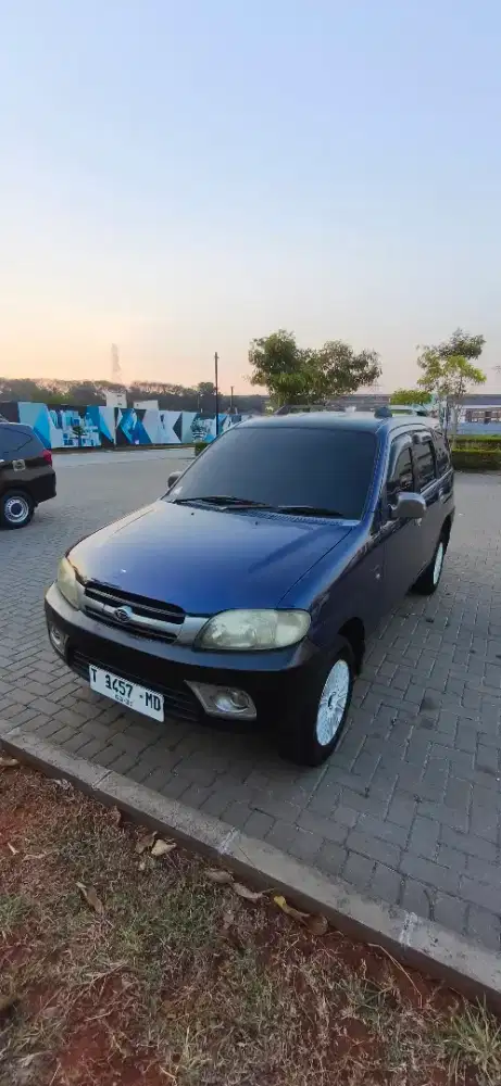 Daihatsu Taruna 2003