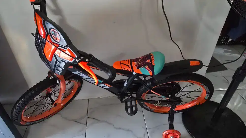 jual saja sepeda polo anak baru (6 tahunan)