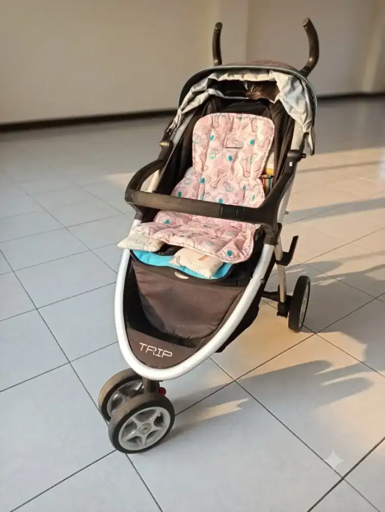 STROLLER ANAK LIKE NEW