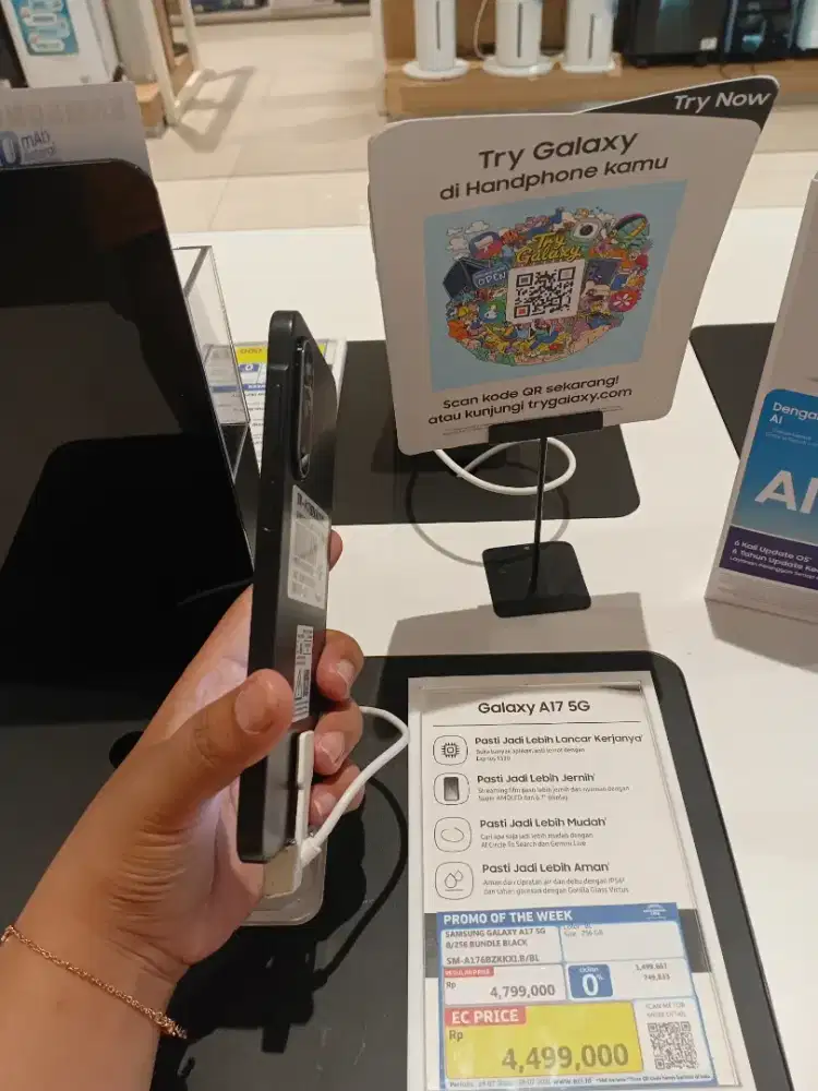 BISA CICILAN HANDPONE SAMSUNG GALAXY A175G