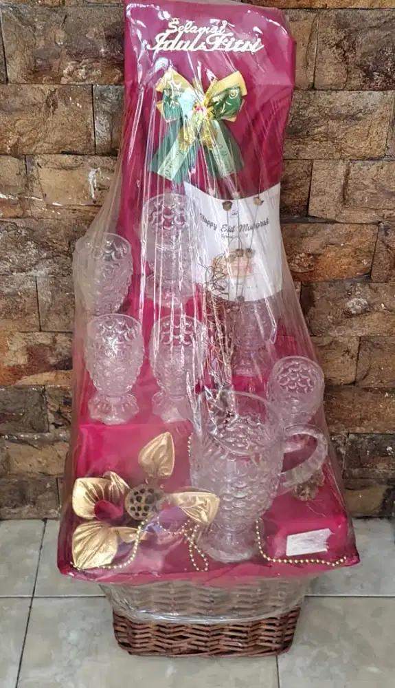 Parsel Gelas Kaca Kristal 1 set