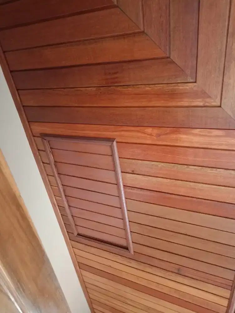 Jasa pertukangan kayu bali