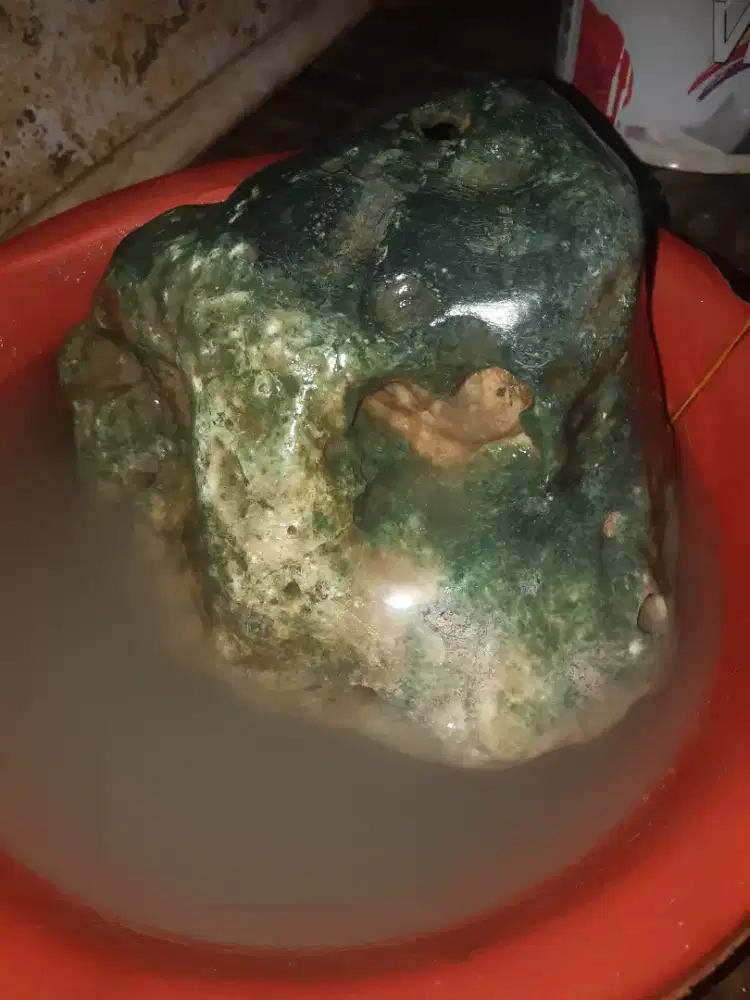 Batu kristal susheky